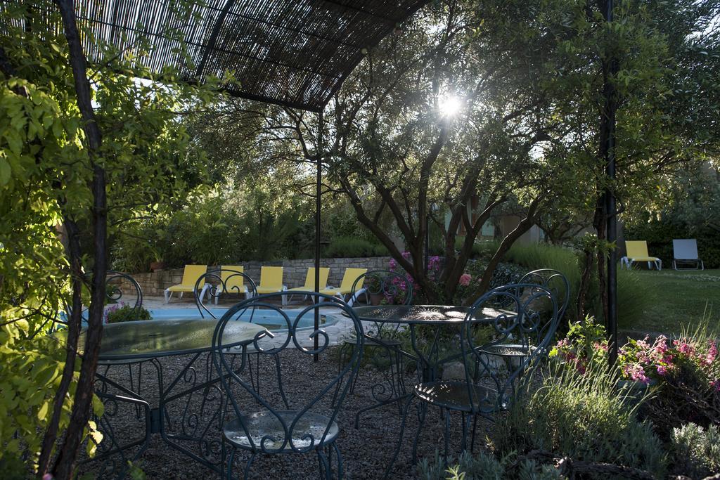 Le Grand Jardin Bed & Breakfast Lafare Exterior photo