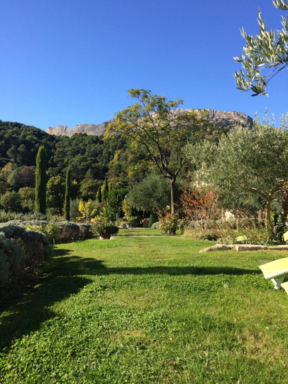 Le Grand Jardin Bed & Breakfast Lafare Exterior photo