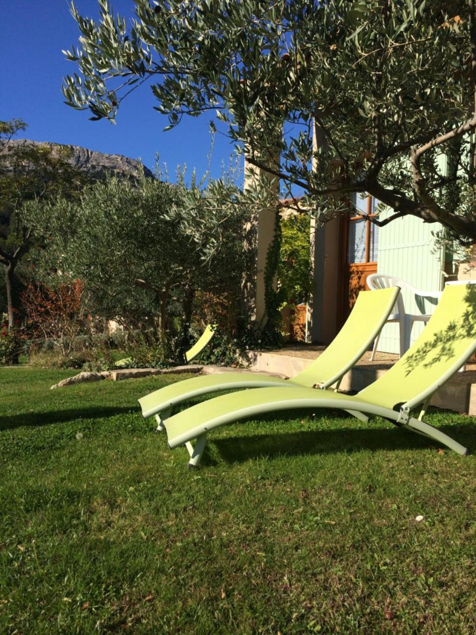 Le Grand Jardin Bed & Breakfast Lafare Exterior photo