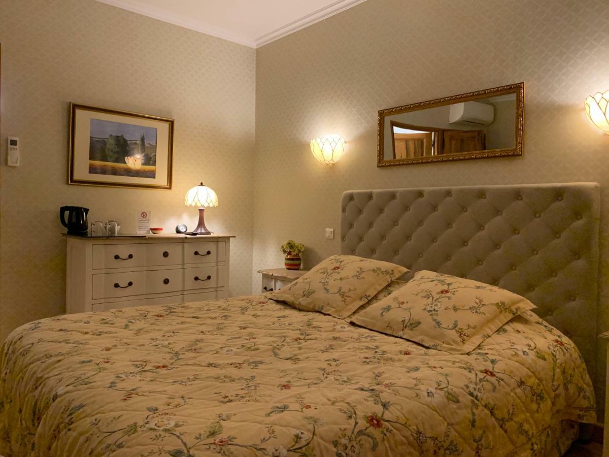 Le Grand Jardin Bed & Breakfast Lafare Exterior photo